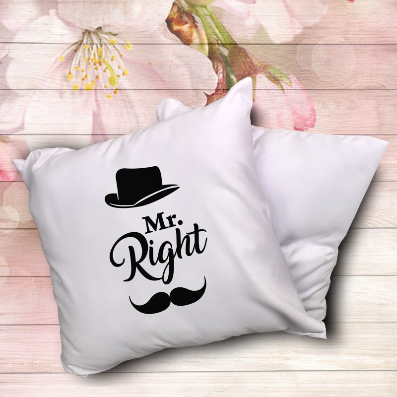 Възглавница Mr. Right | shop.qrmedia.bg